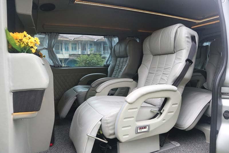 Sewa Hiace Luxury Jakarta